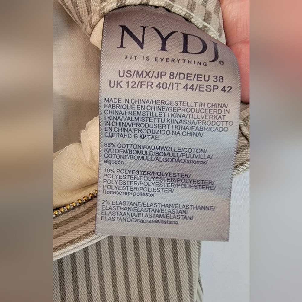 NYDJ Marilyn Straight Lift Tuck Jeans Size 8 - Picture 9 of 10